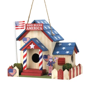 (image for) 15282 - Patriotic Birdhouse - Click Image to Close